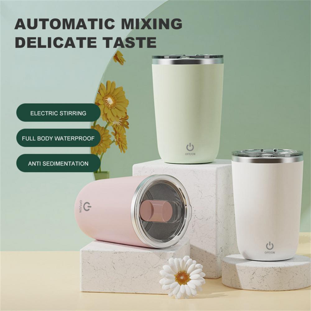 Selbstumrührender Becher